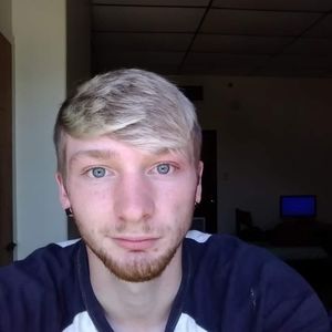 Meet your Posher, Nicholas